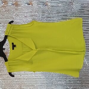 Banana Republic Sleeveless Blouse